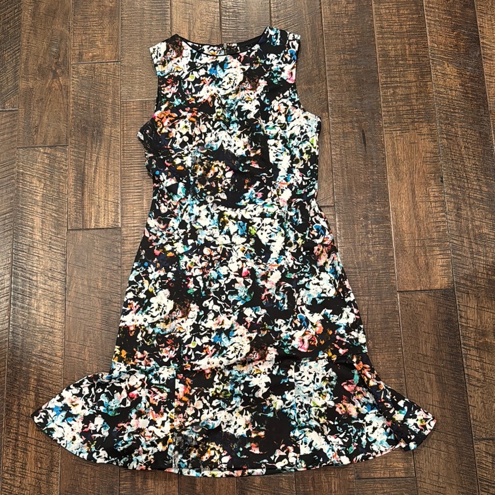 The Limited Floral Sleeveless Dress - Multicolor size 4 Tall